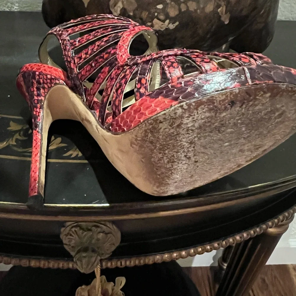Python embossed sandals. - Picture 5 of 6